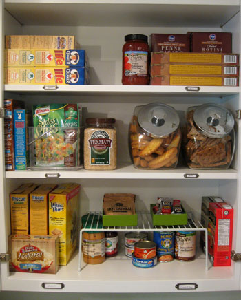 Day 9: Organize Tall and Skinny Kitchen Cabinets - Pancakes & French Fries