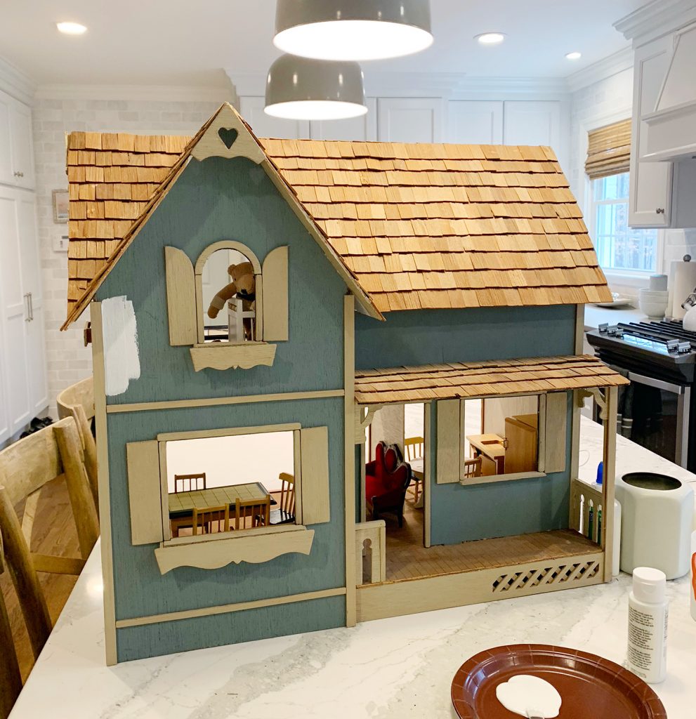 tiny house dollhouse
