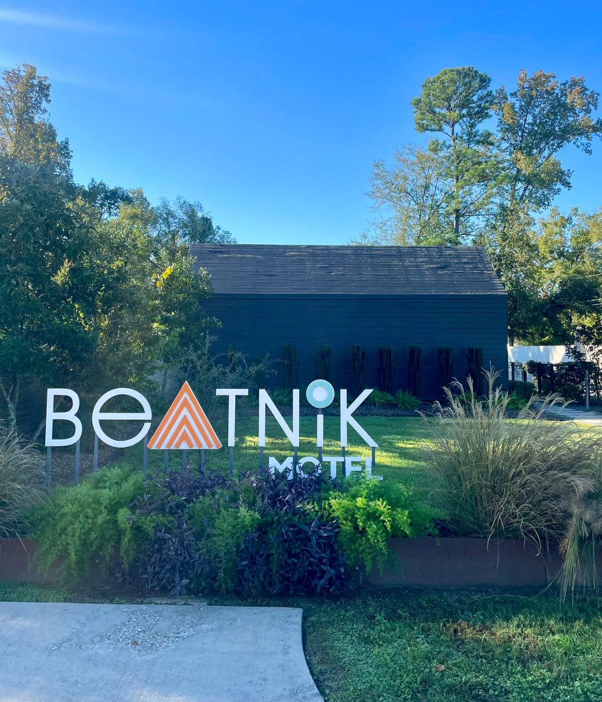 Signe pour le motel Beatnik à Ocean Springs Mississippi