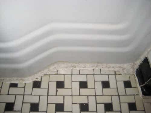 Clean Vintage Bathroom Tiles & Caulk More Cleanly With ...