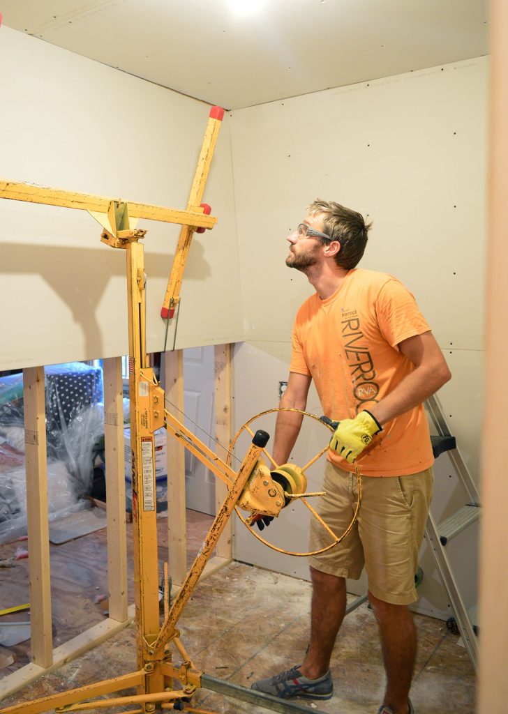 How To Hang Drywall By Yourself